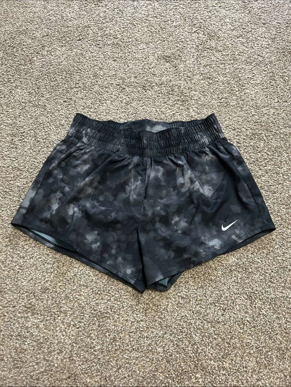 Nike Women's Black Gray Tie-Dye Dri-FIT Athletic Shorts